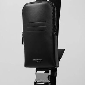 Dolce & Gabbana Sleek Black Belt Bag (UNISEX)